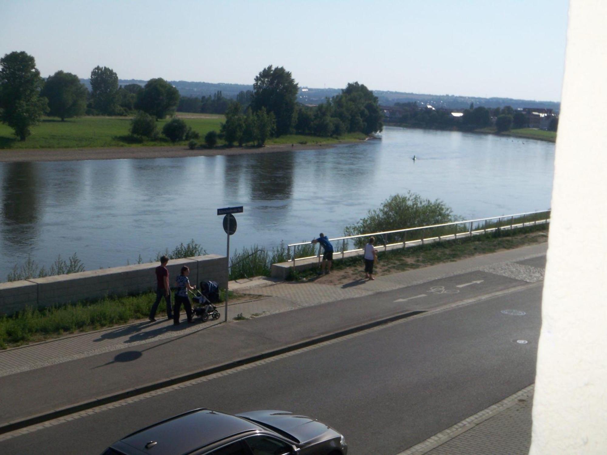 Ambiente-An-Der-Elbe-Wohnung-Og Dresden Exterior photo